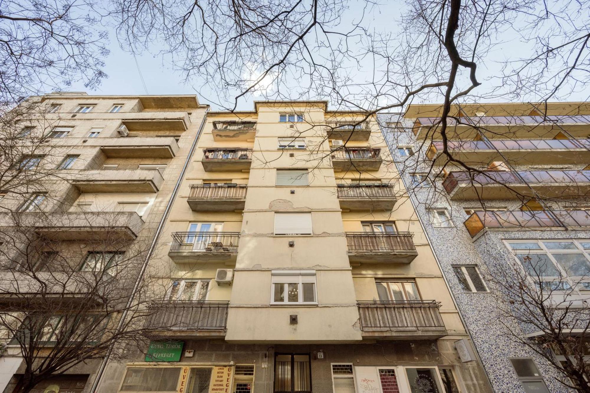 Apartamento Elemental Retreats - Wood & Water Budapest